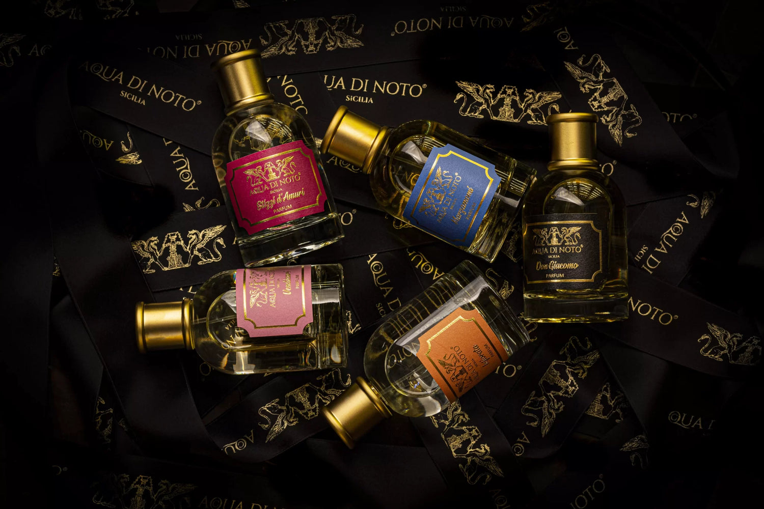 Verschiedene hochwertige Nischendüfte der Parfumerie Acqua di Noto im 100ml. Flakon